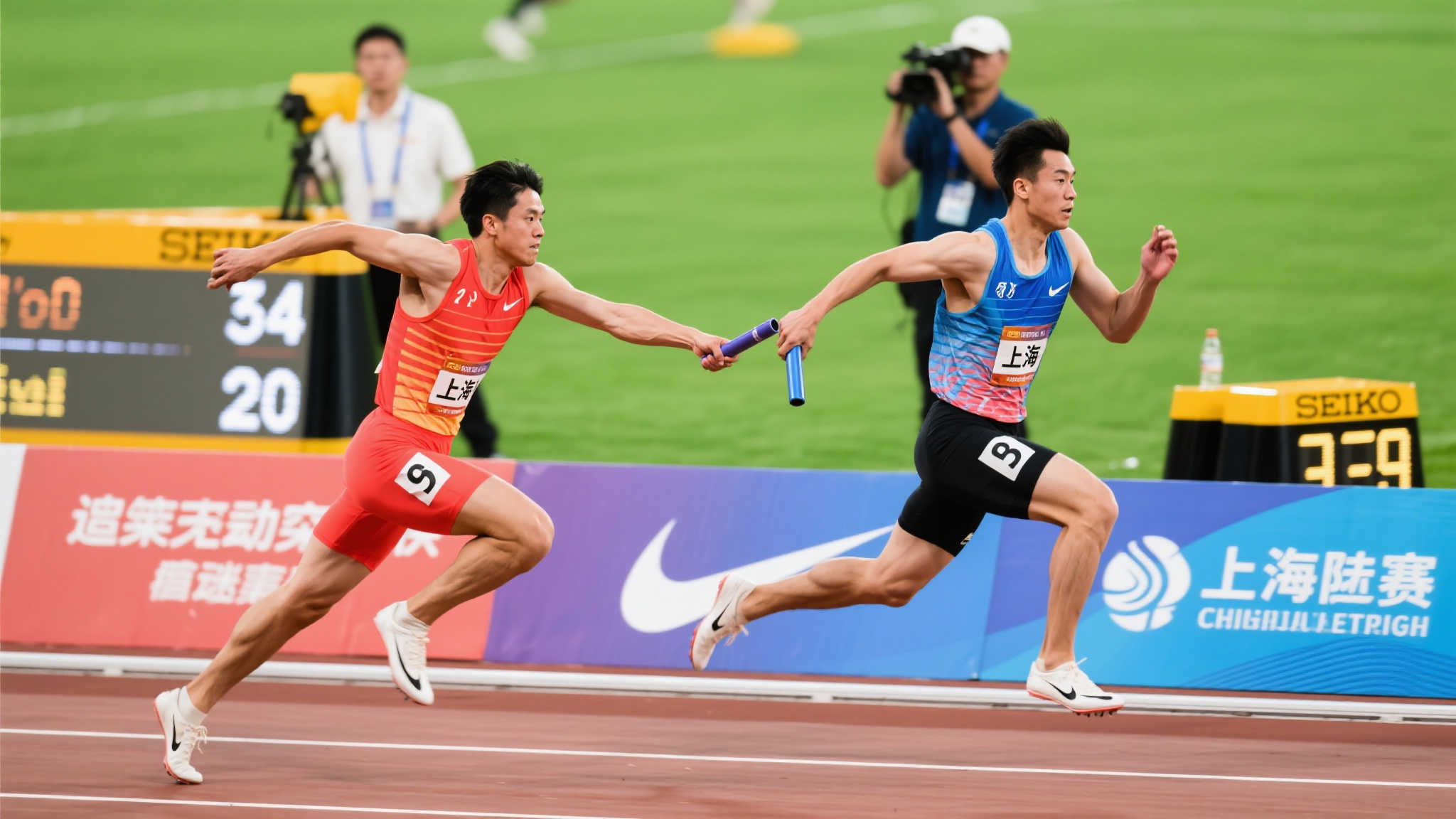 浙江队领跑男女4x100米混合泳接力预赛,江苏、上海紧随其后 浙江队领跑男女4x100米混合泳接力预赛,江苏、上海紧随其后